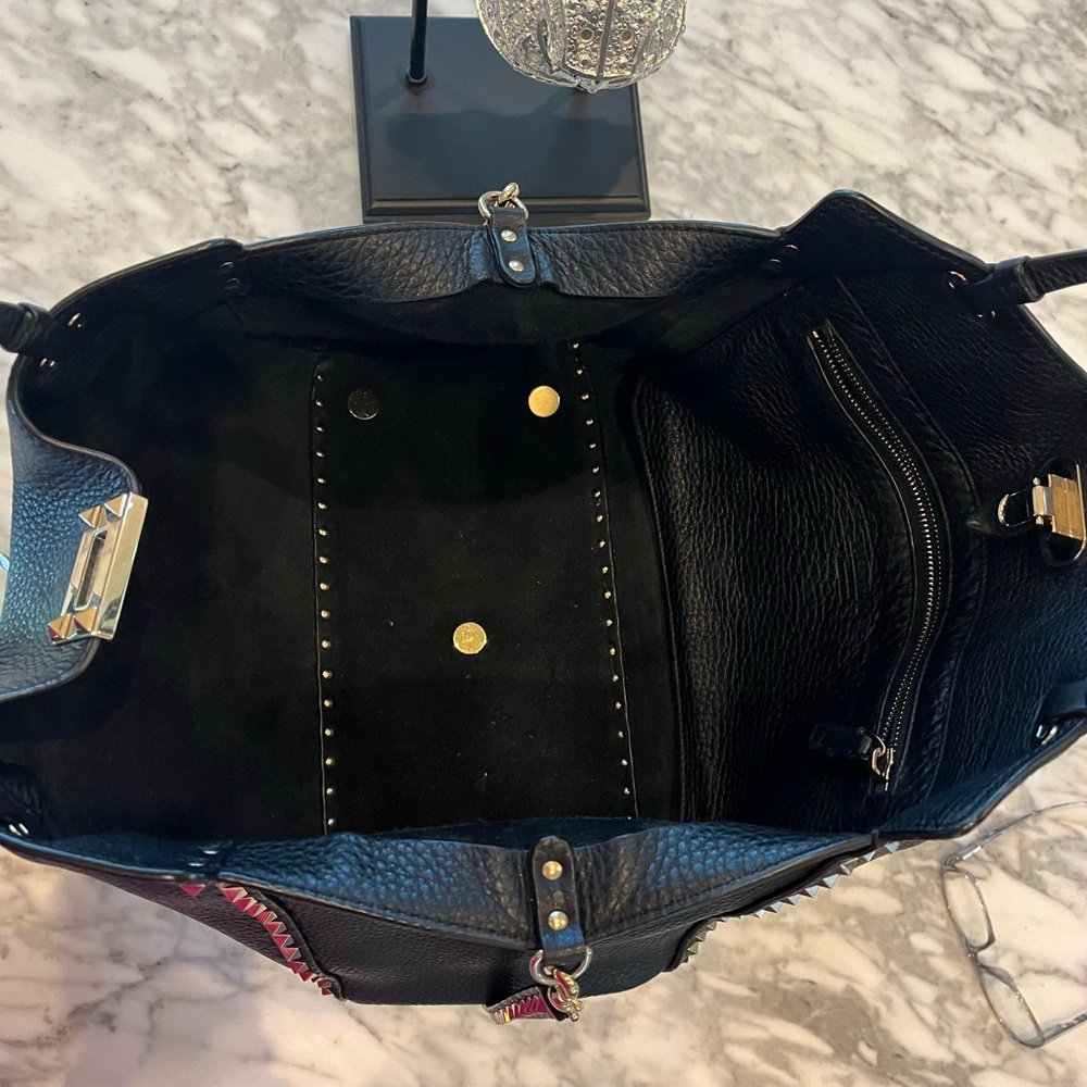 Valentino Garavani Bag - Picture 8 of 14